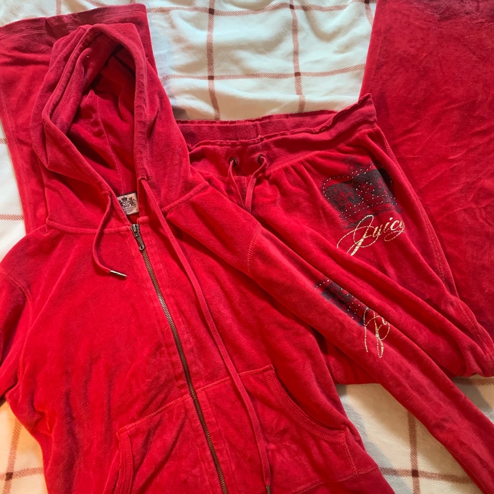 vintage y2k juicy couture HOT pink tracksuit